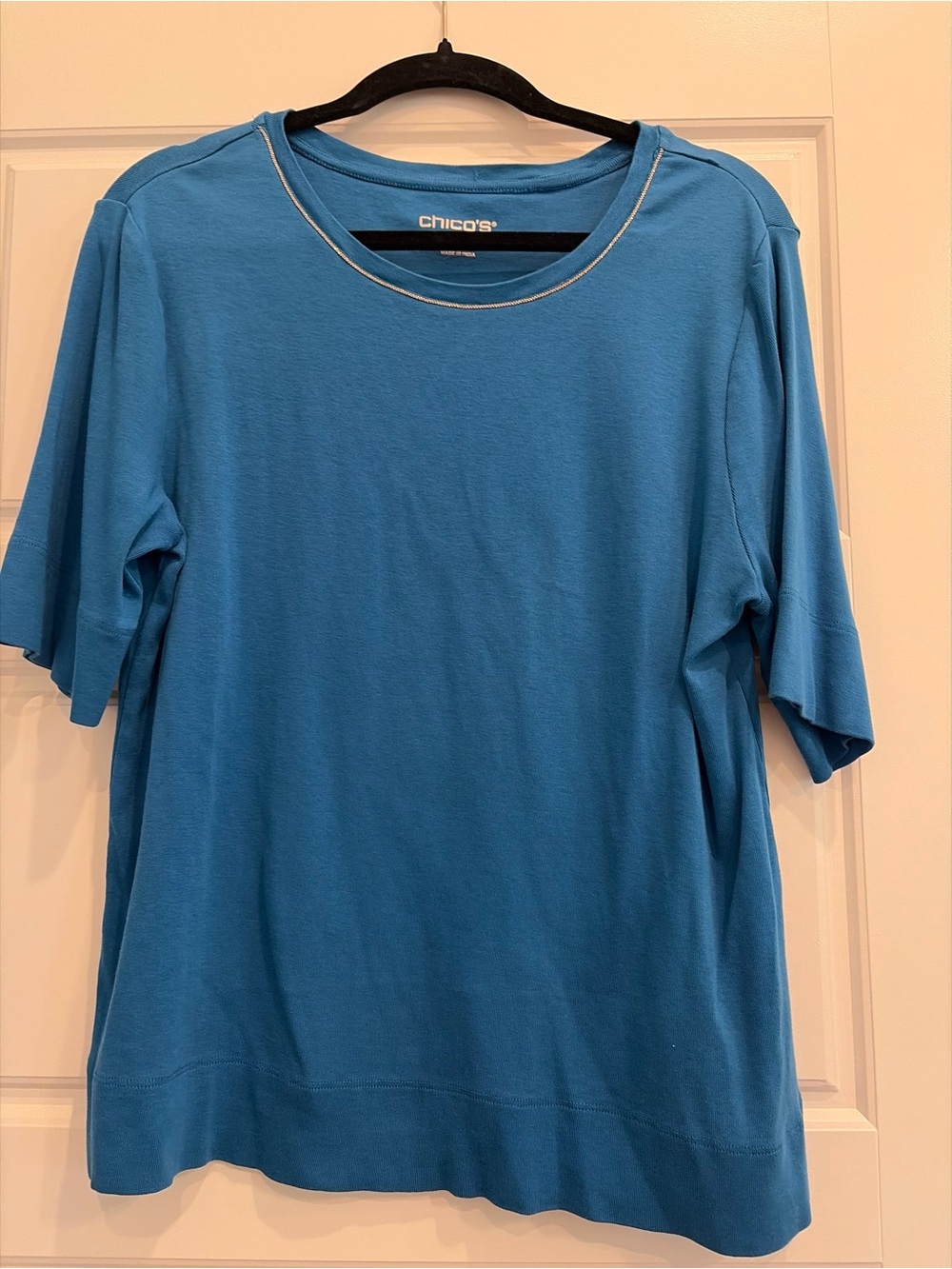 Chico's Men’s Bright Blue Short Sleeve Crewneck Tee
